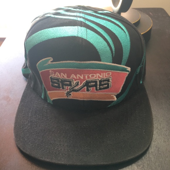 Mitchell & Ness Other - San Antonio Spurs SnapBack! Mitchell & Ness Other - San Antonio Spurs SnapBack!